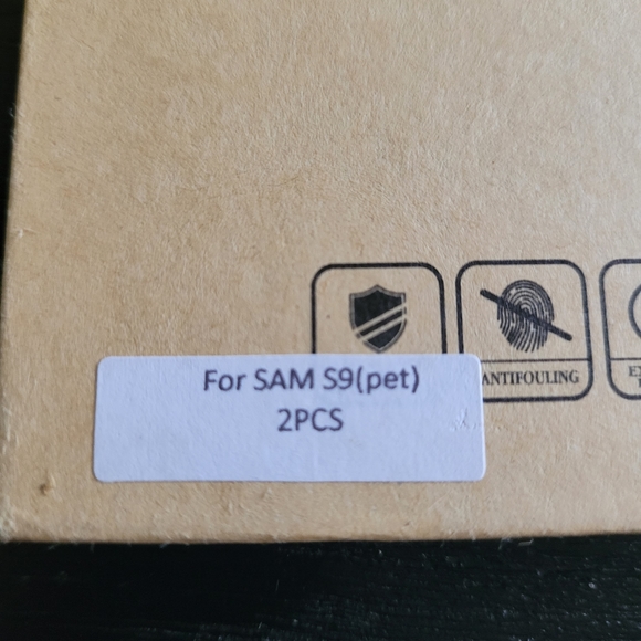 Samsung S9 screen protector (2pcs) - Picture 4 of 4